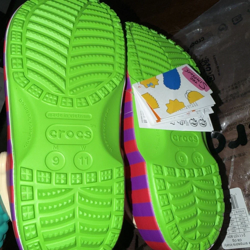 Crocs x The Simpsons 